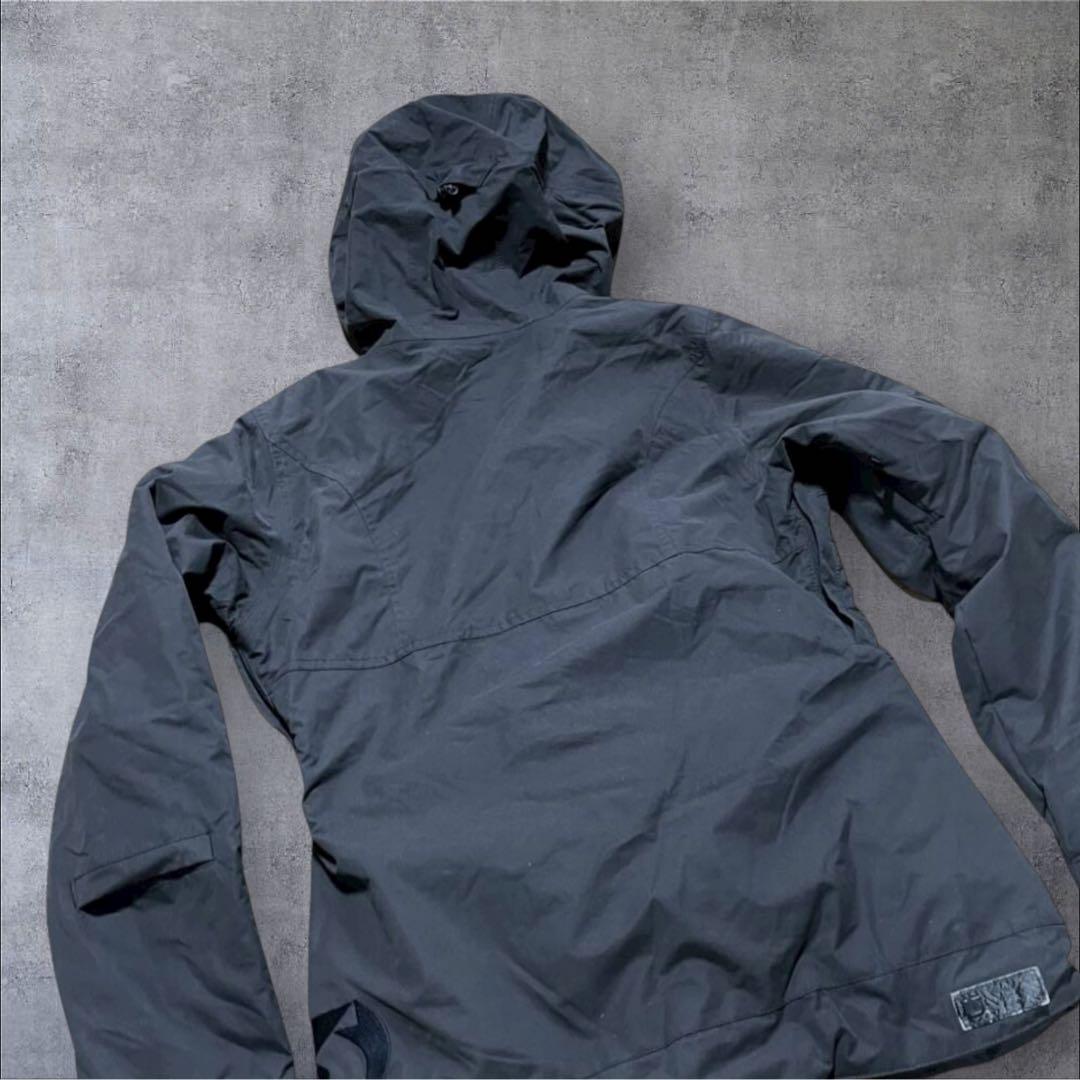 BURTON/バートン　サイズ S・黒！　DRYRIDE フードスノージャケット