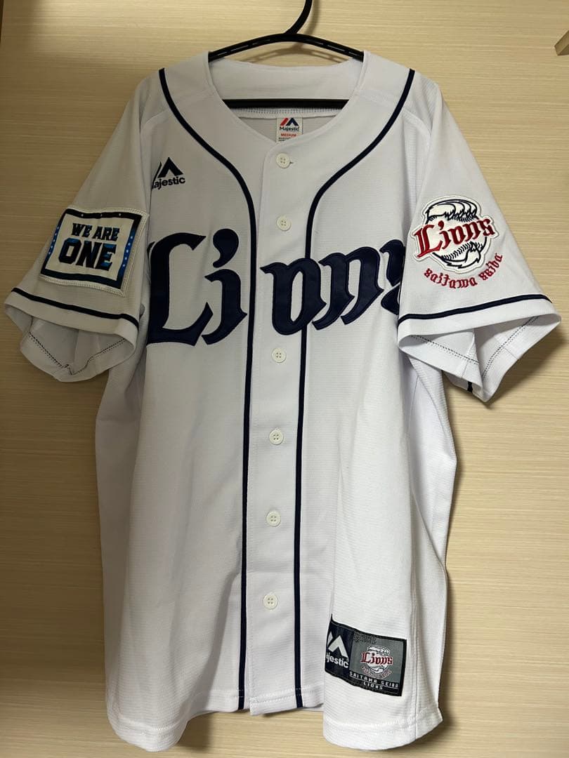 やっぱり源田は源田。リブート源田本人直筆サイン入りユニフォーム