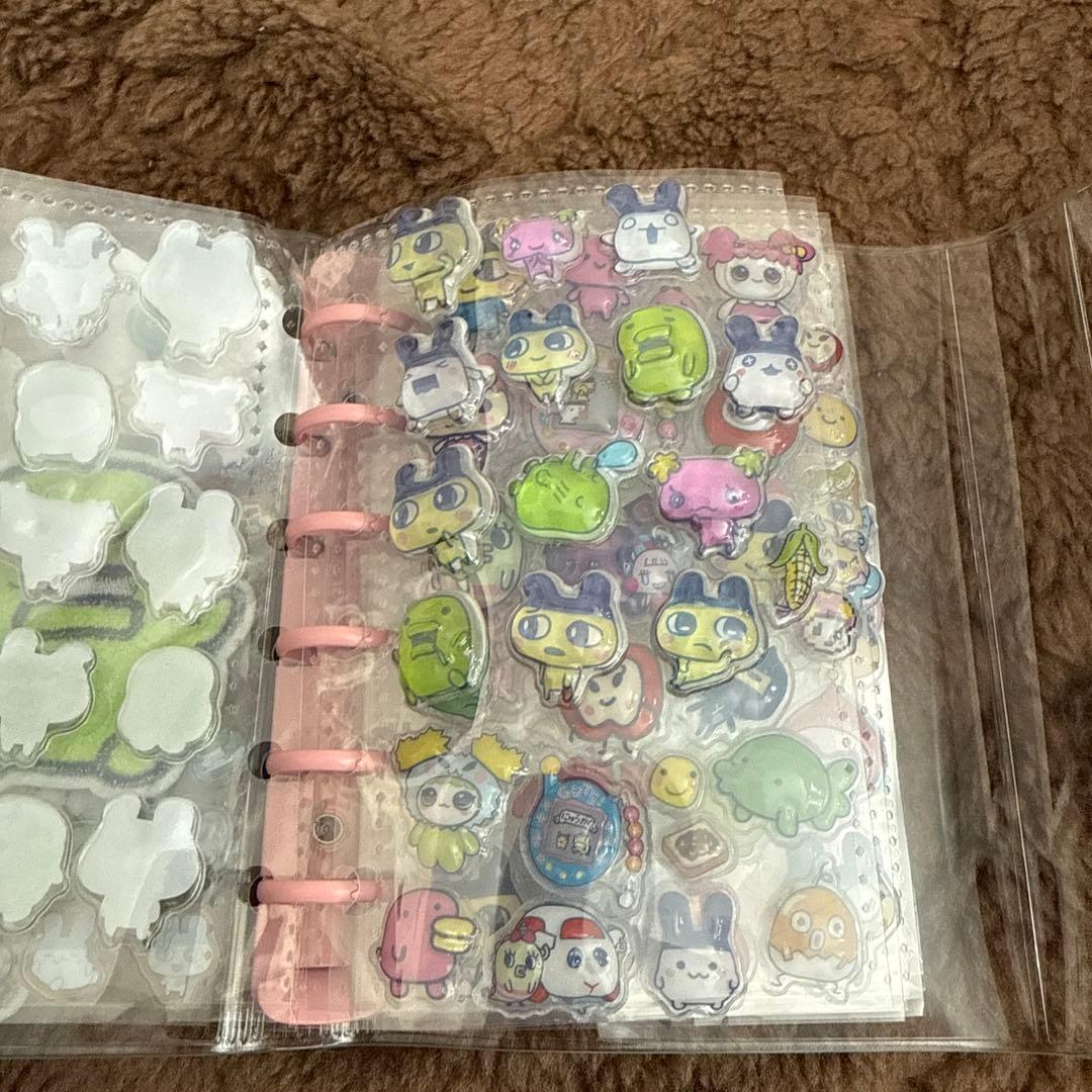 シール帳　完成品　たまごっち