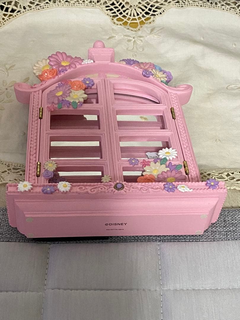 ディズニー　ラプンツェル　スタンド　ミラー　窓　希少