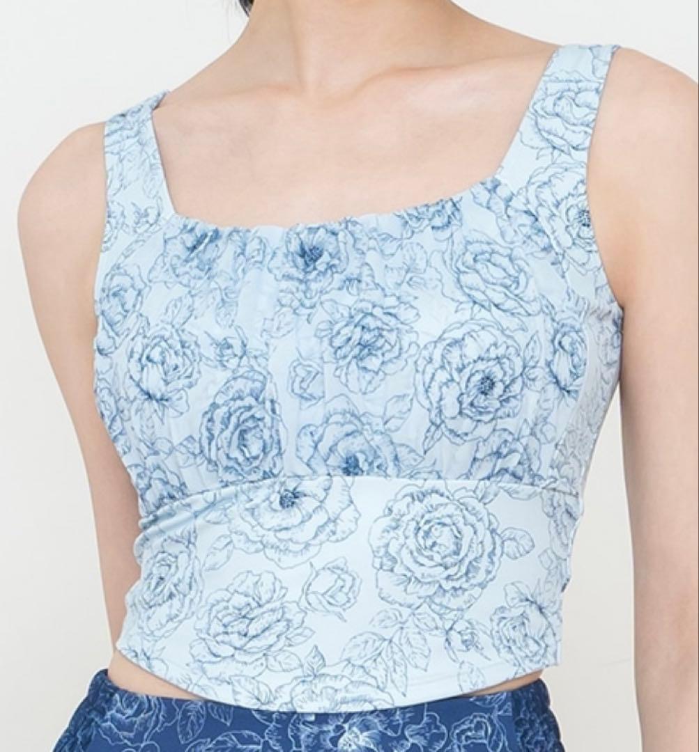 ★新品未開封★ブルーミングフラワーブラトップ★Ｌサイズ★
