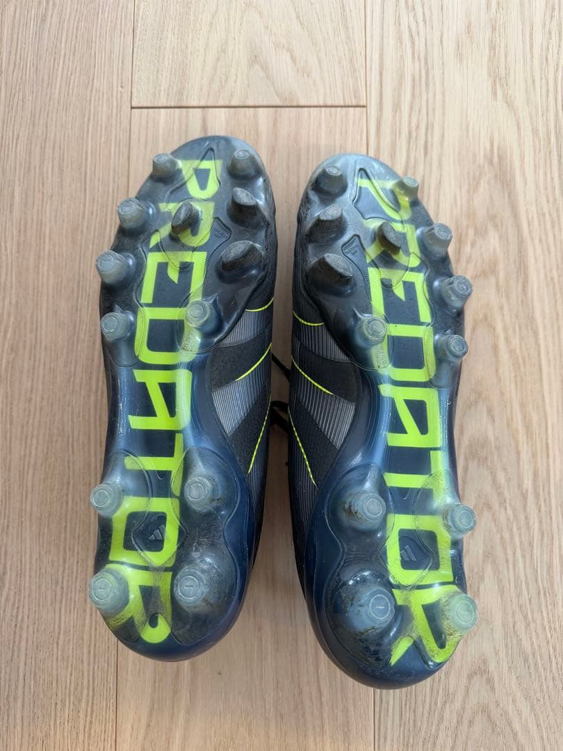 プレデター ELITE HG/AG ジャパン　コアブラック×カーボン