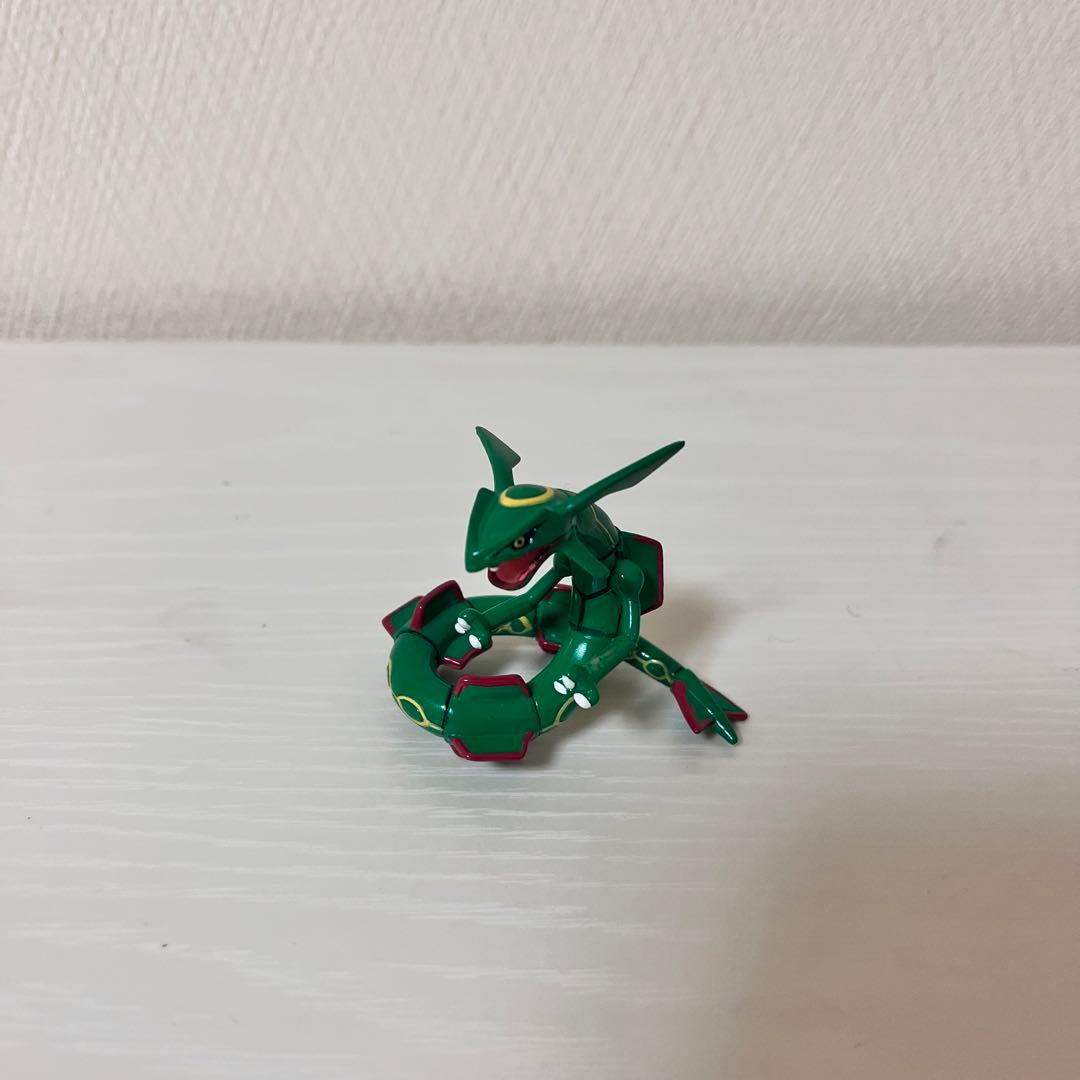 レックウザ　フィギュア　ポケモン