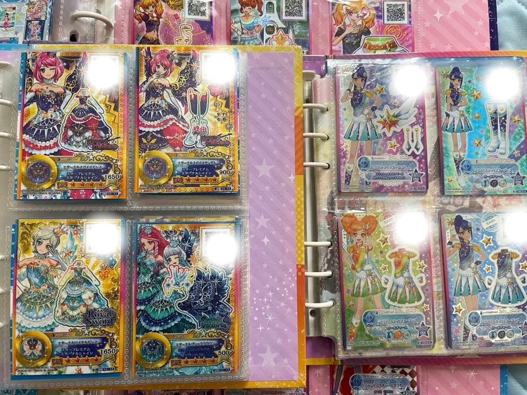 【aya】アイカツカード　カード:約700枚以上　バインダー:3冊