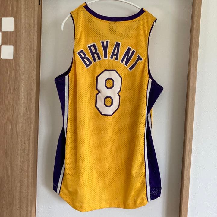 NBA コービー・ブライアント BRYANT ＃8 レイカーズ ユニフォーム