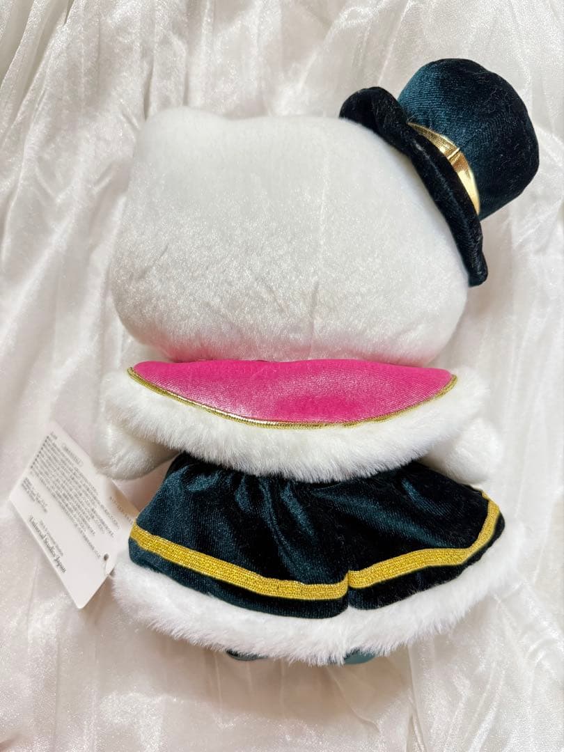 【最終値下げ】ハローキティ ぬいぐるみ 2023 ユニバ　クリスマス