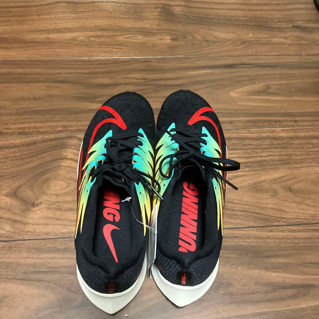 ナイキ　ズームライバルフライ　タグ付き未使用品　25.5