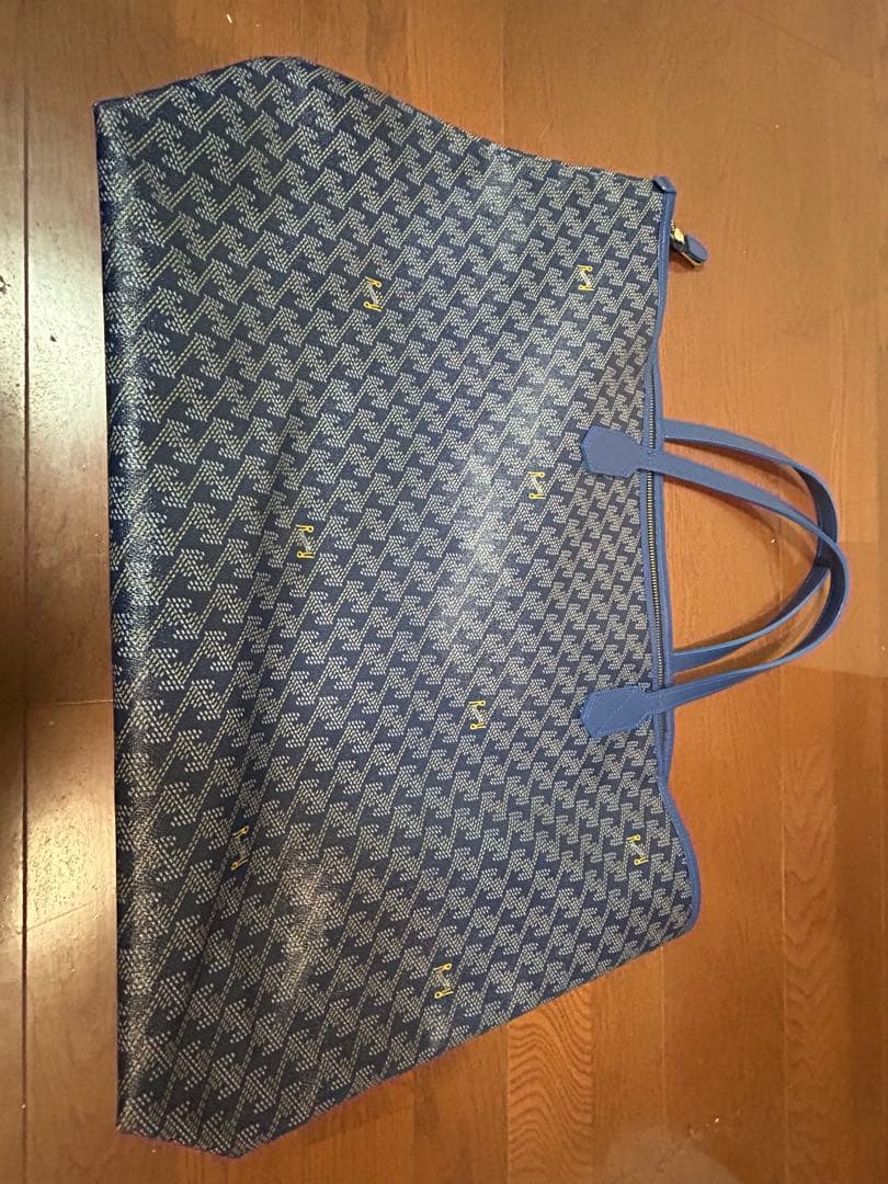 レザレクション　ラニウスワイドトート　大容量バッグ　人気のドーンブルー