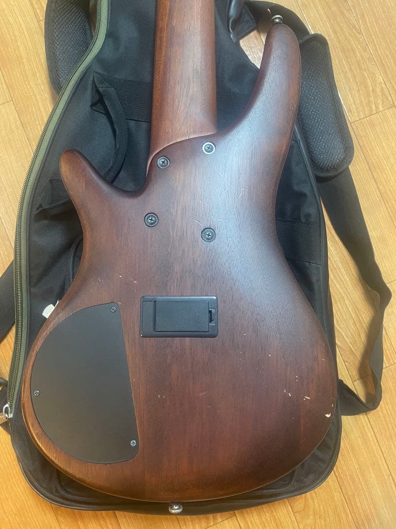 ibanez SR506 6弦ベース