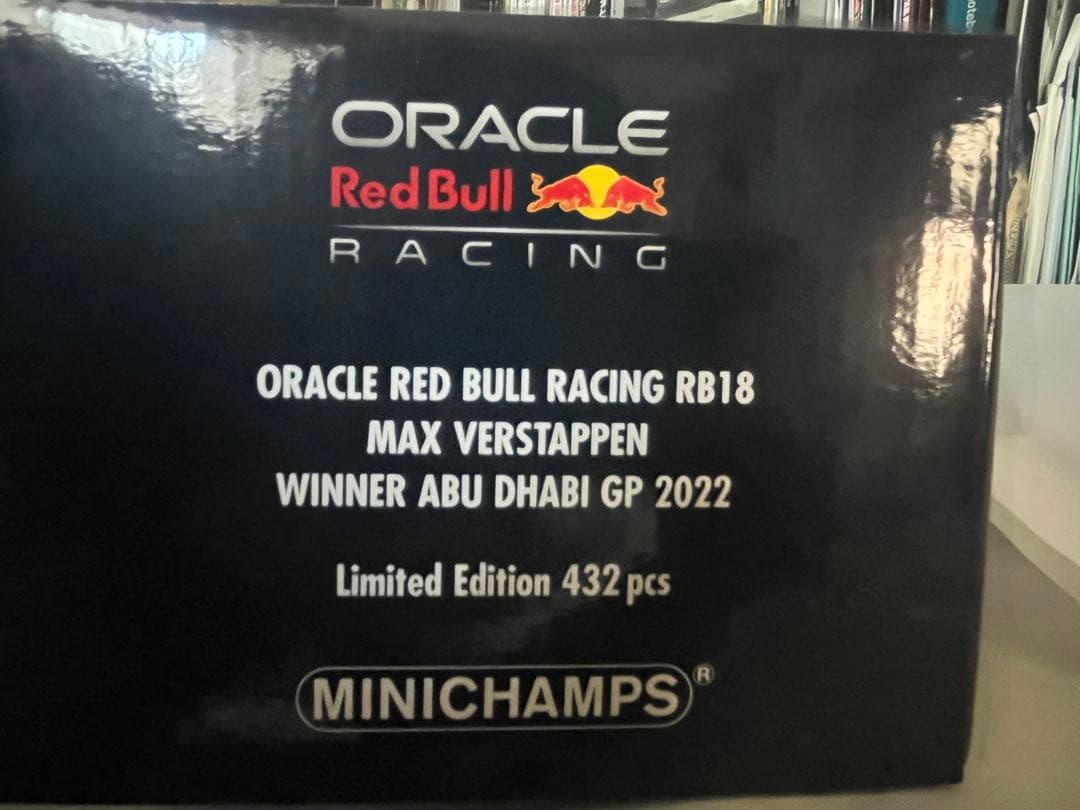 1/18レッドブルF1マックスフェルスタッペン2022年アブダビGPウィナー