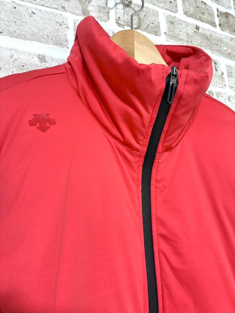 【フォロー割】デサントゴルフ メンズ フルジップ中綿ジャケット Mサイズ レッド