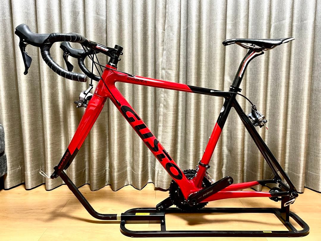 カスタムアップグレード済 GUSTO COBRA カーボンロード コーティング済