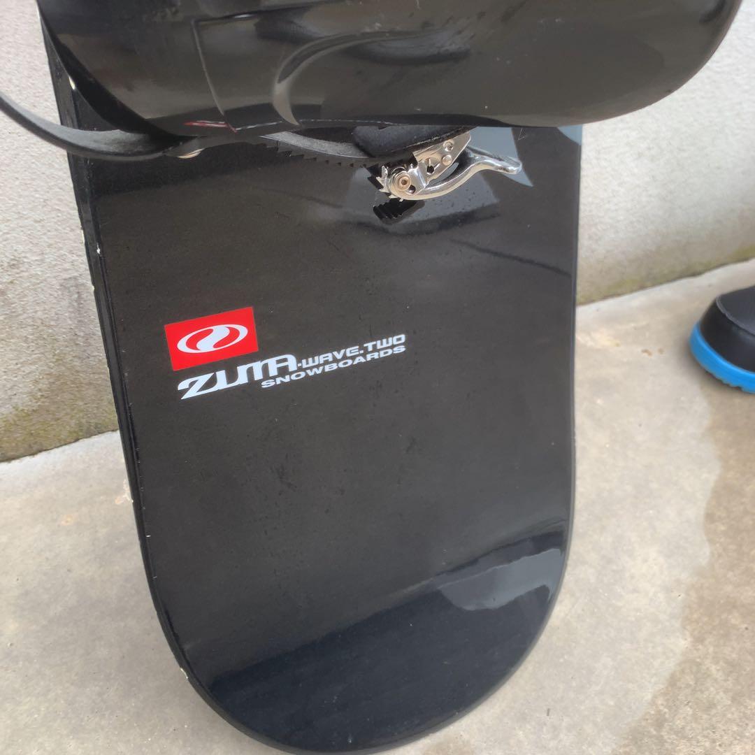 スノーボード スノボー ウィンタースポーツ 黒白デザイン バインディング付き