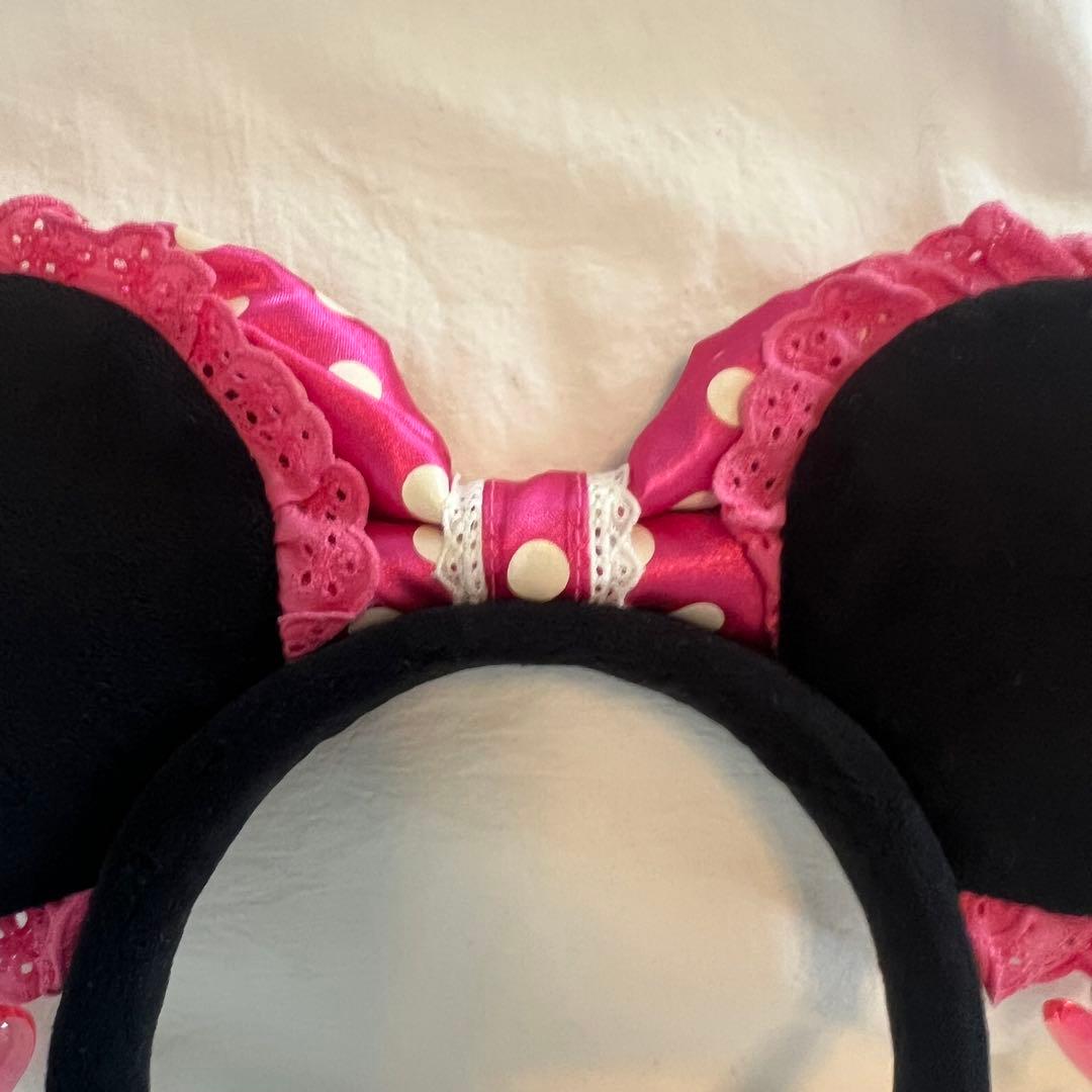 ディズニー　ミニー　水玉　ビーズ　カチューシャ　ピンク　イヤリング