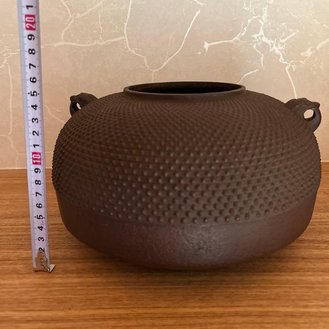 布団釜　菊地正直造　釜師　霰地紋　茶道具