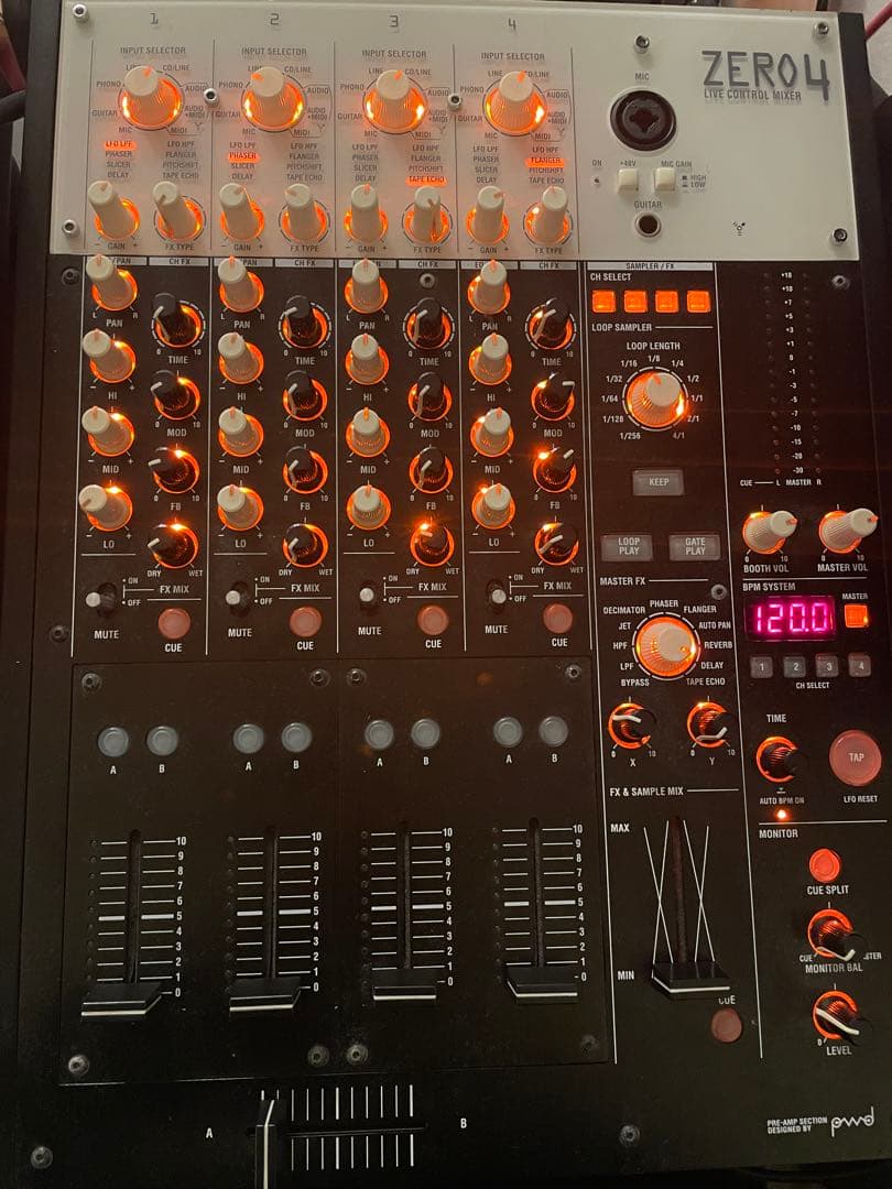 KORG コルグ　ZERO4 DJ ミキサー