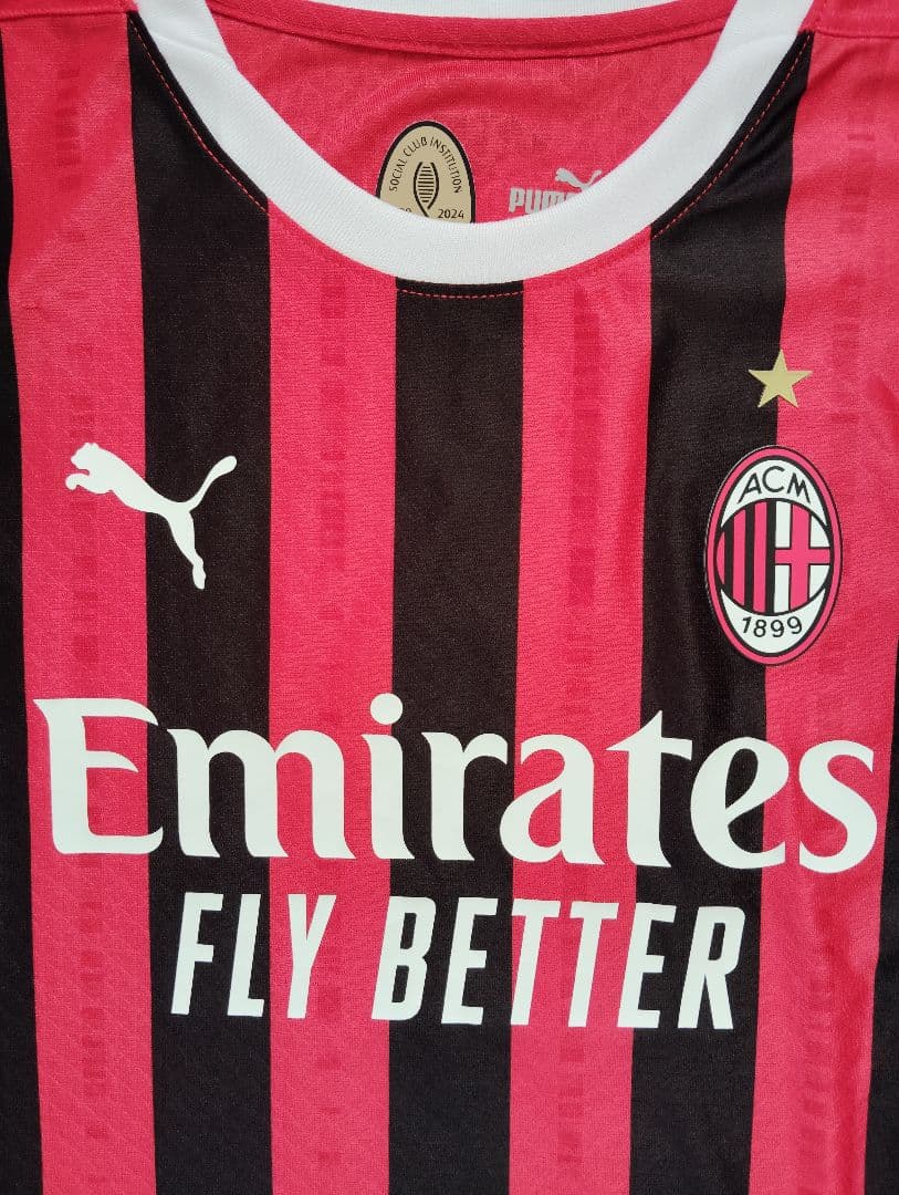 ACミラン GIROUD 9番 ユニフォーム 赤・黒