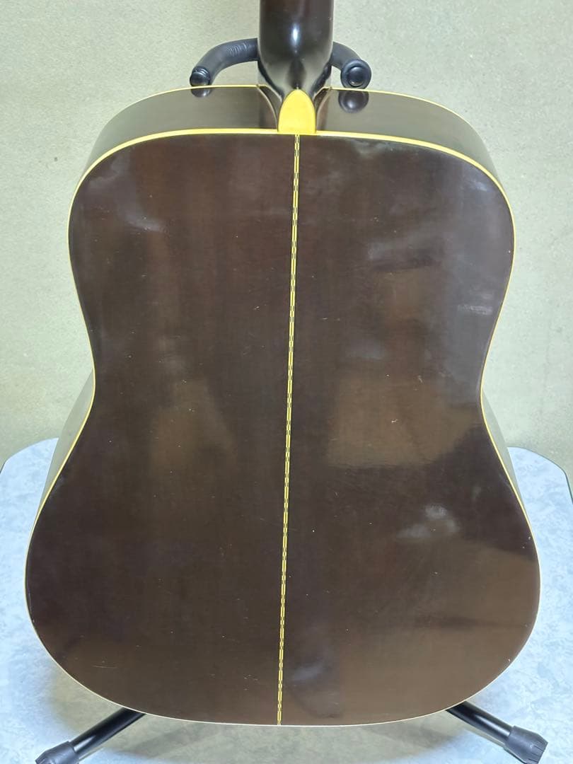 YAMAHA アコースティックギターFG-201B ケース付き