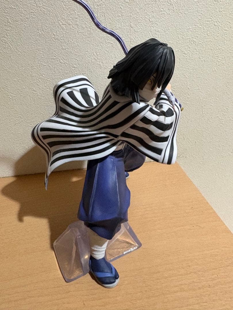 一番くじ 鬼滅の刃 柱稽古 B賞 伊黒小芭内 51092611