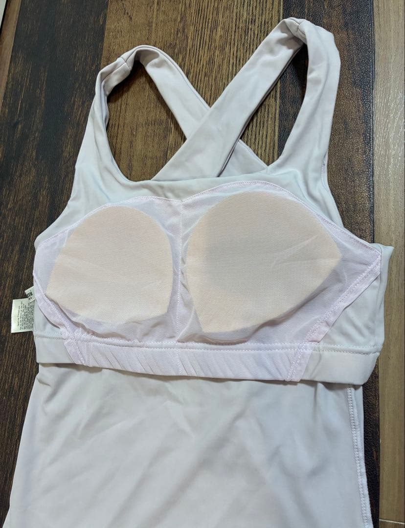 極美　emmi エミヨガ　ヨガウェア　薄パープル　吸水速乾　UVカット　接触冷感