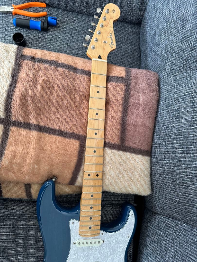 ギター Fender Japan HYBRID II strat indigo trns