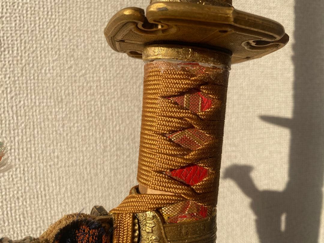 D6A100 模造刀 陣太刀 梨地塗り鞘 極上研磨刀身 刀掛け台　tks-278