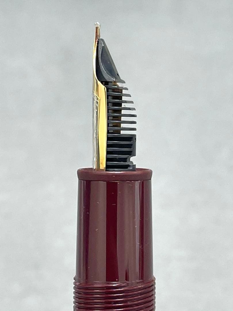 モンブラン マイスターシュテュック 146 万年筆 ボルドー F