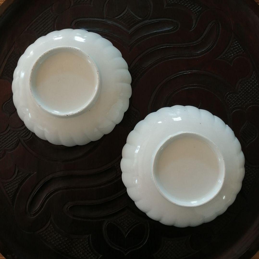古伊万里　江戸中期　柿右衛門　白磁　菊花　なます皿　２客