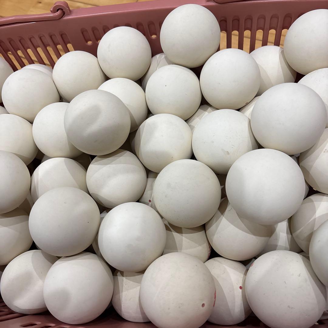 ソフトテニスボール　アカエム