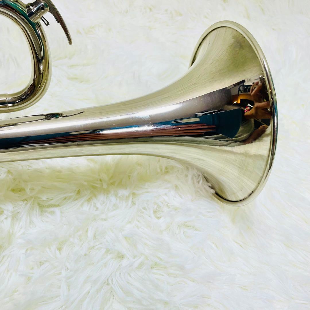 美品　YAMAHA トランペット　YTR-135 マウスピース付き