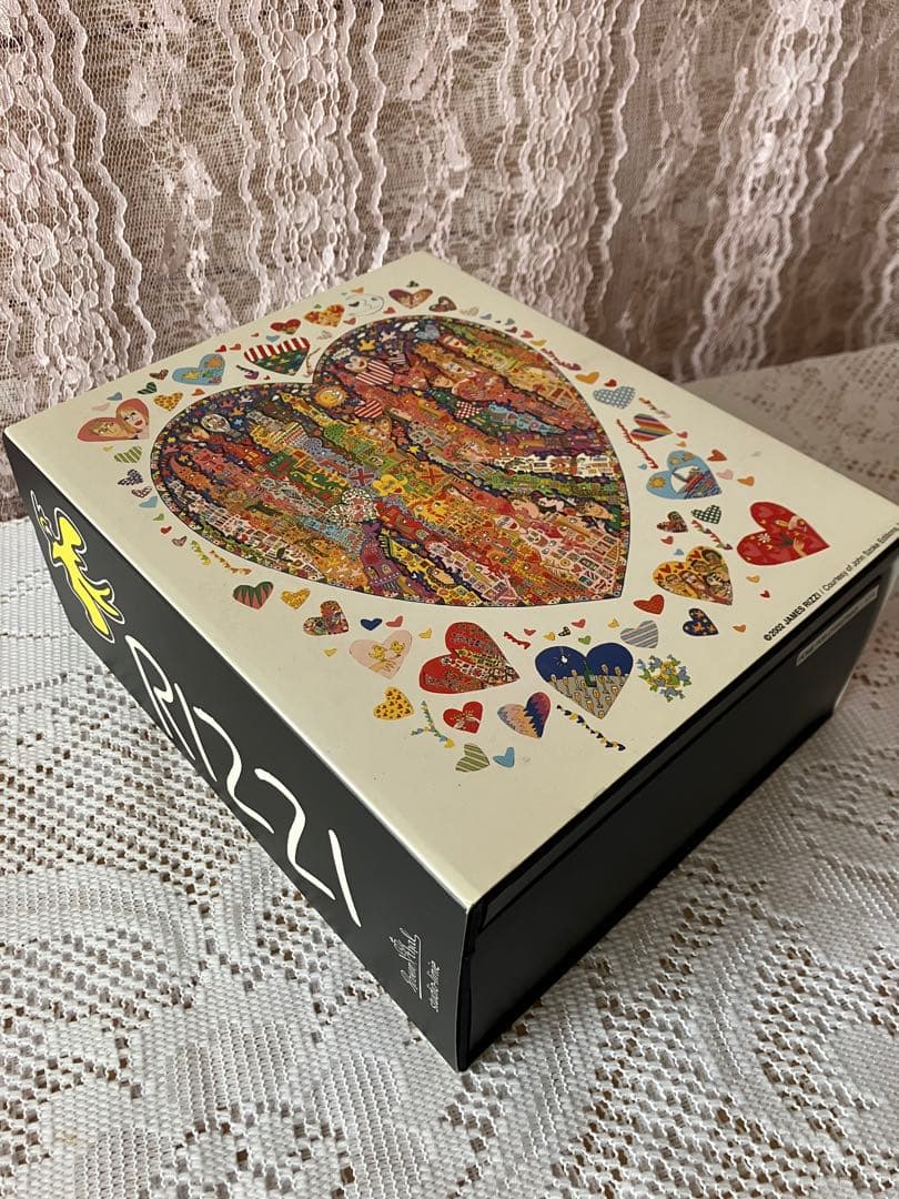 ジェームスリジィRizzoli ハート型陶器ボックス