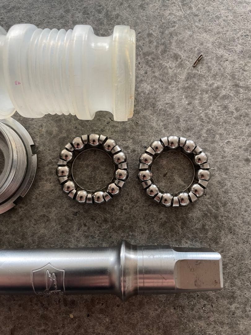 Campagnolo カンパニョーロ BB ボトムブラケット