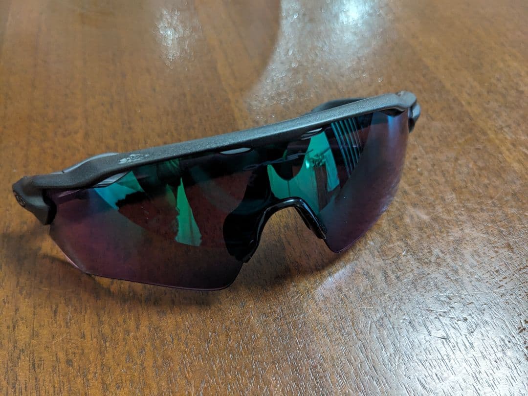 オークリーサングラス：Prizm Road Jade