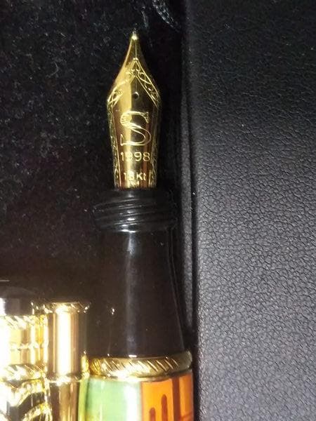 Santini Italia 世界限定88本「受胎告知」万年筆