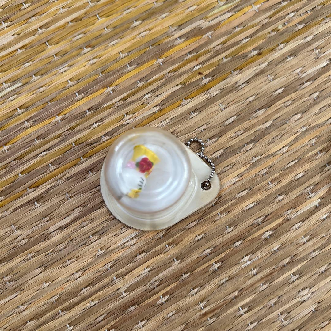 キティ カップ入り ボールチェーン マスコット 　アロハ