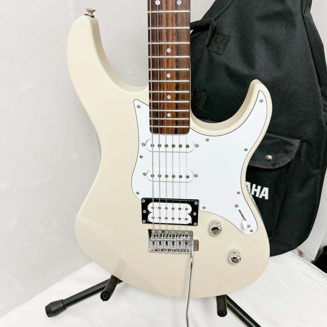 美品 YAMAHA ヤマハ Pacifica112V PAC112V ホワイト