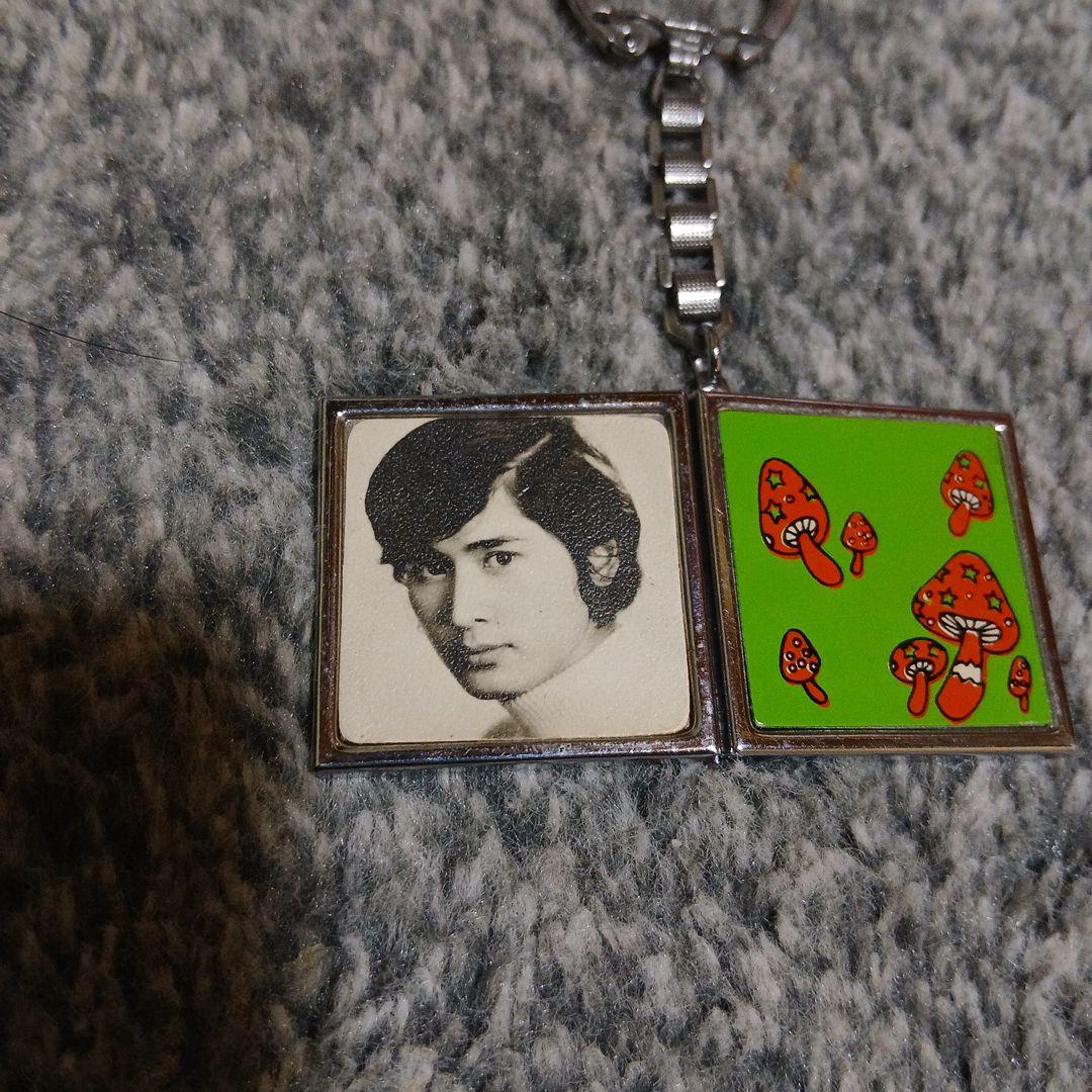 二つ折りキーホルダー 写真付き