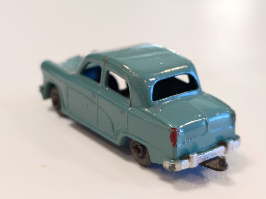 MATCHBOX No.36 AUSTIN A50 ※メタルホイル