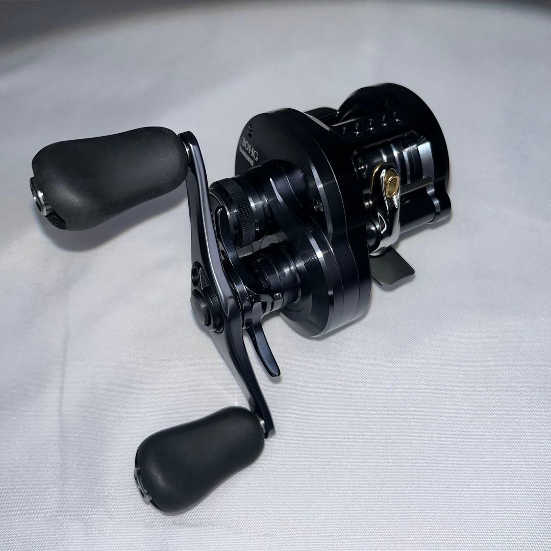 シマノ 24 カルカッタコンクエスト シャローエディション 30HG 付属品完備