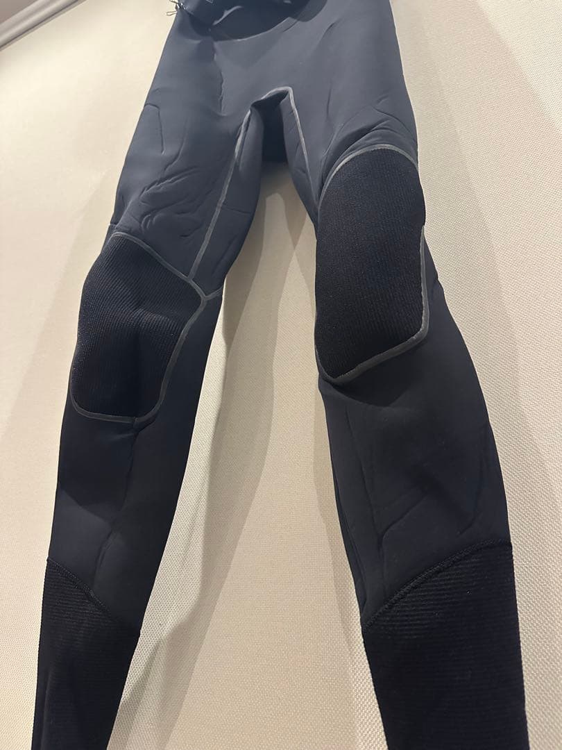 patagonia メンズブラック ウエットフルスーツ XLS