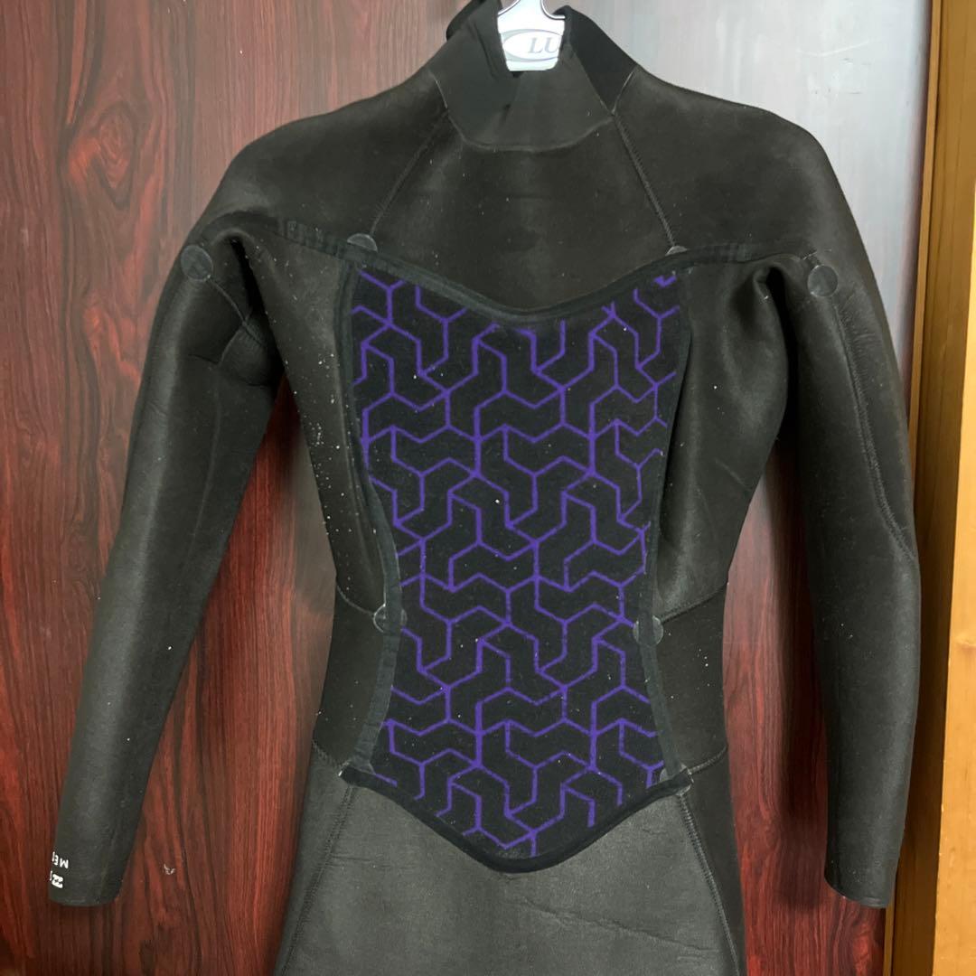 値下げ！BILLABONG ウェットスーツ　レディース