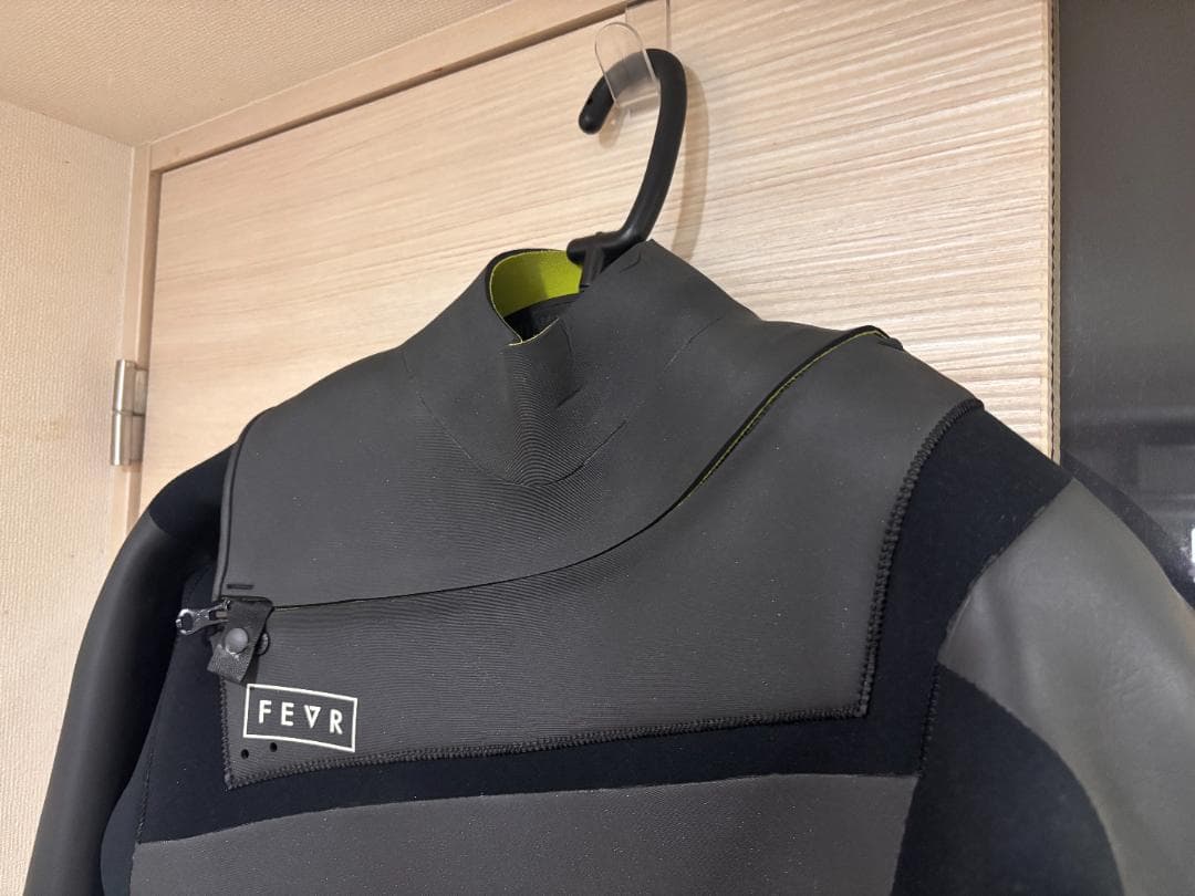 FEVR 2022 SKYSCRAPER フルスーツ 3mm USED