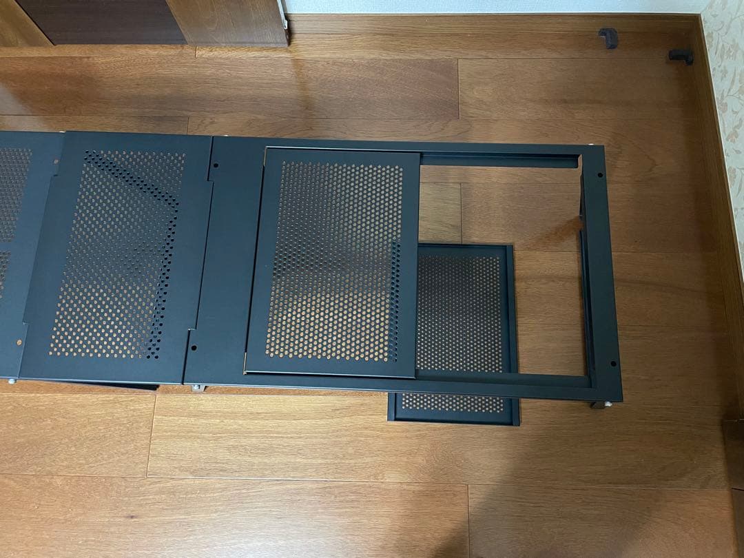 FREE ZONE Table もも