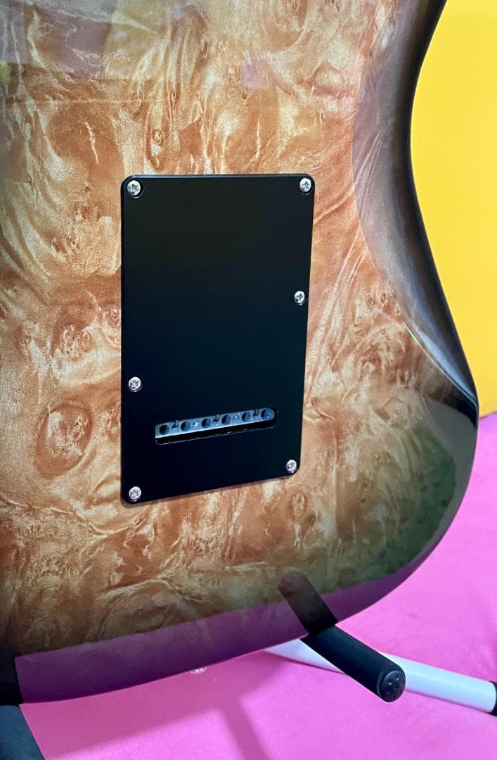 【✨超希少✨】ワンオフ‼　ローズフラワー ストラトギター♥