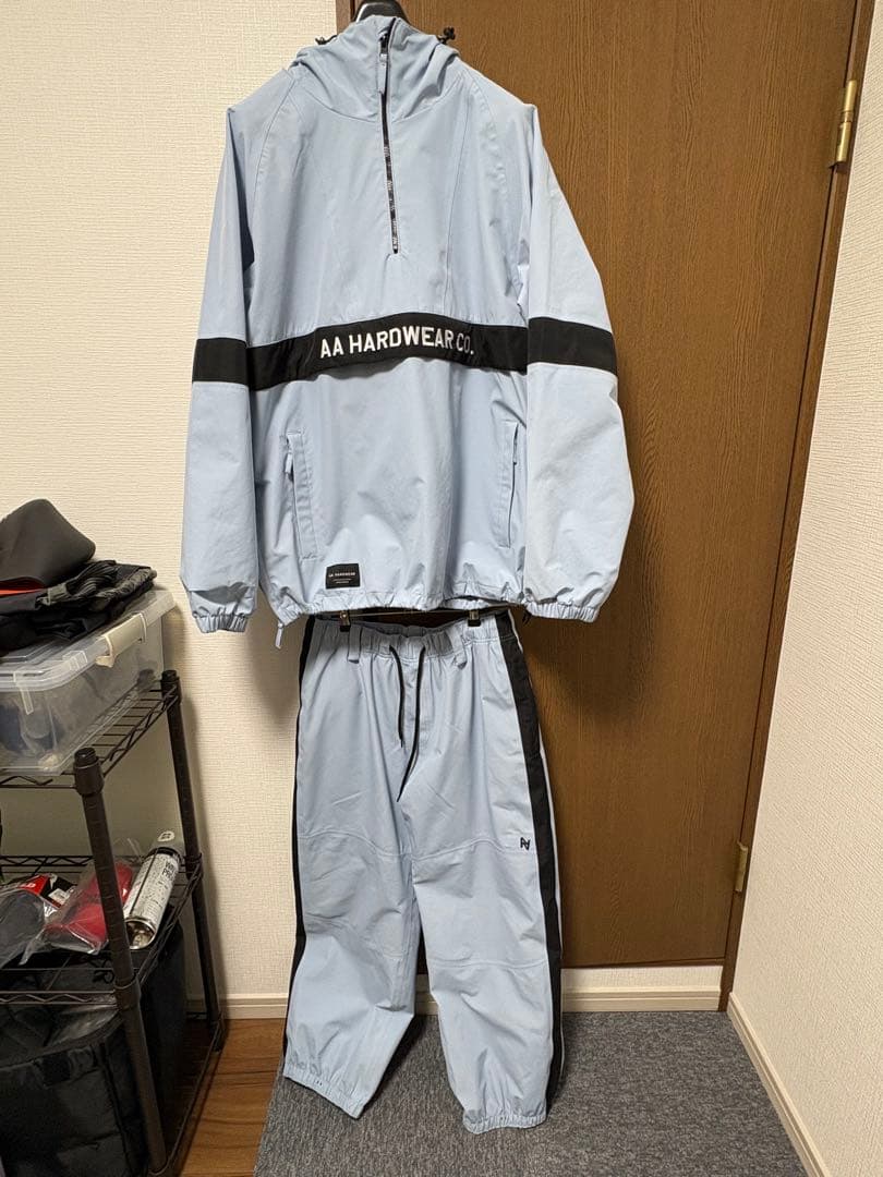 AAHARDWEAR_スノーボードウェア（BURTONグローブ未使用セット）