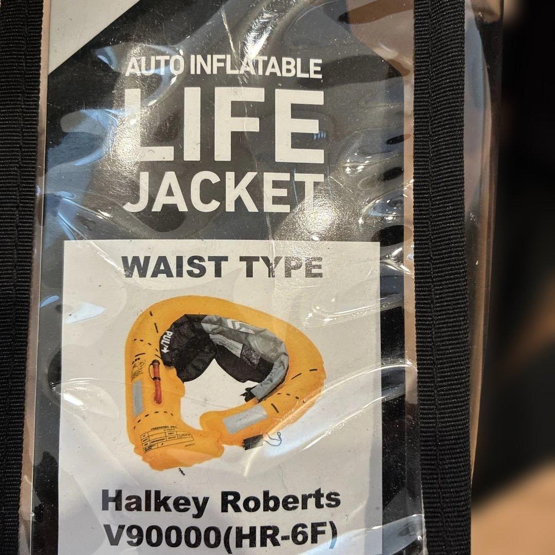 Daiwa 自動膨張式ライフジャケット ウエストタイプ