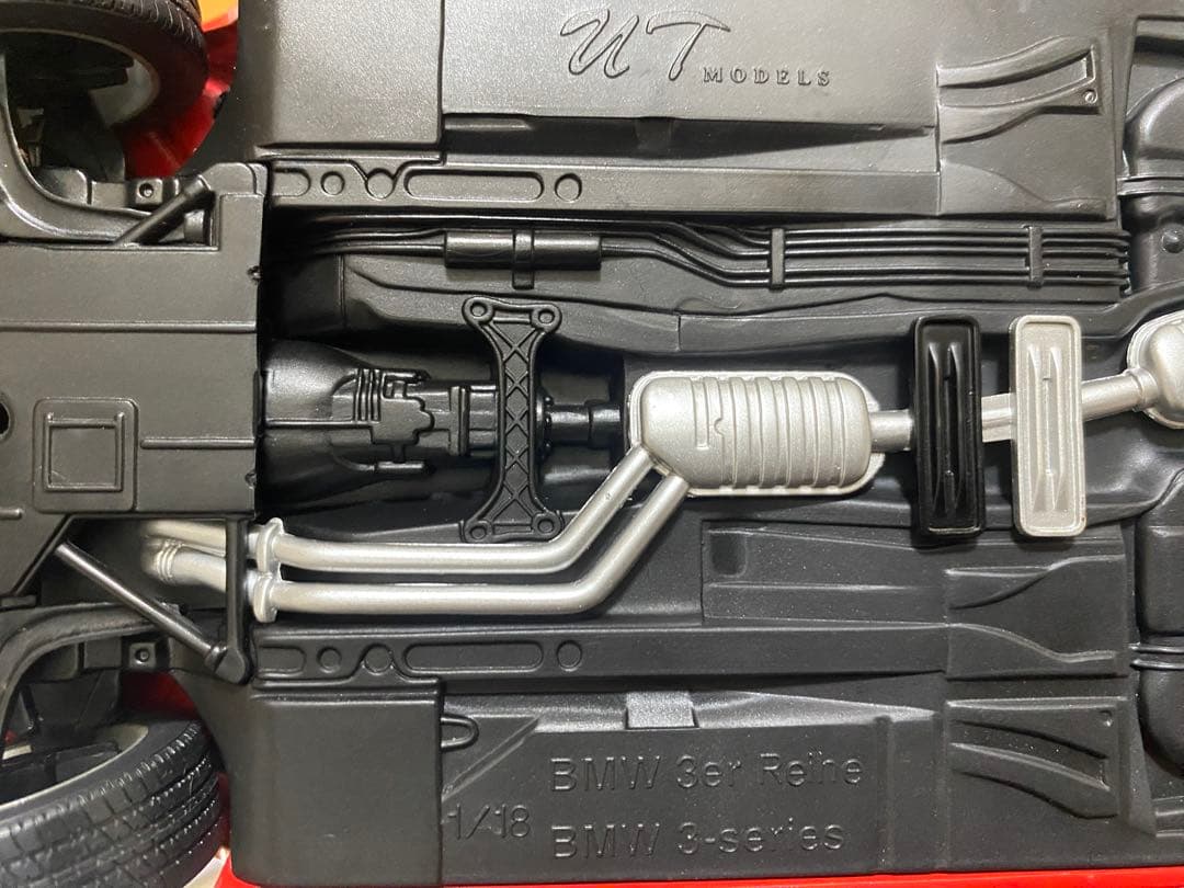 ミニカー UT  3er Reihe 3-series 1/18