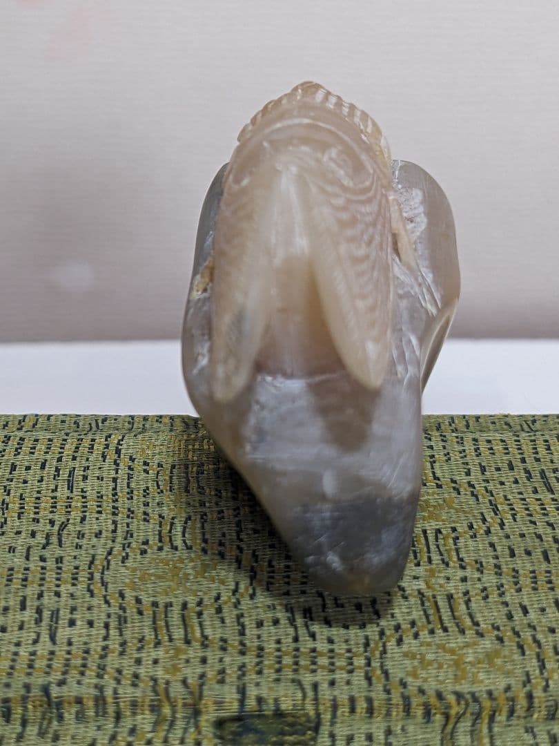 ♦中国工芸美術品 極細密 蝉 透かし彫り細工 縁起物 置物飾り 綺麗な美品