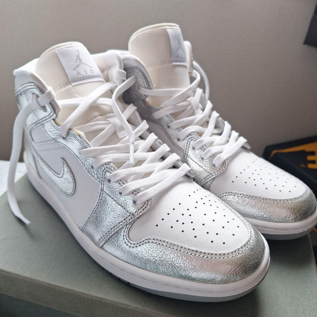 Nike Air Jordan 1 ホワイト/シルバー