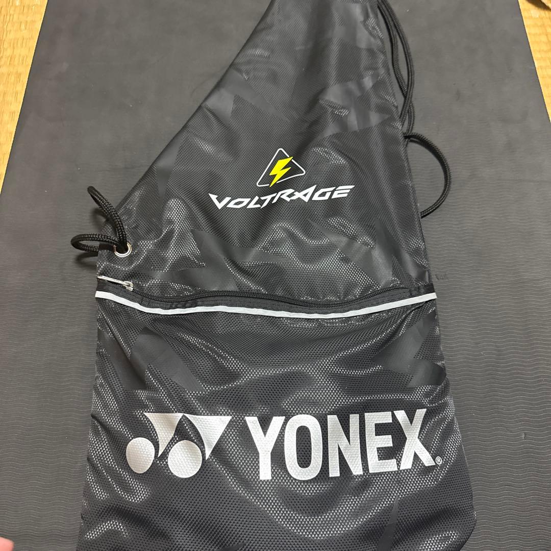 YONEX VOLTRAGE ラケット